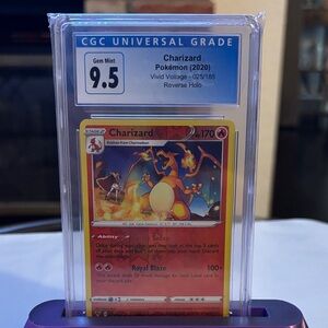 Charizard Pokémon 2020 Vivid Voltage 025/185 Reverse Holo CGC Universal Grade